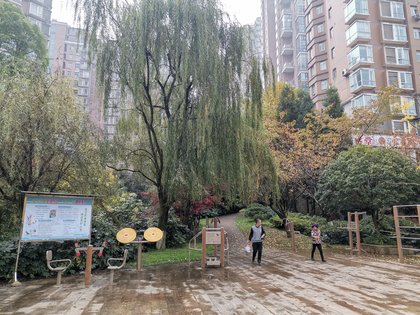 贵阳金元国际新城人口_贵阳龙洞堡国际机场(2)