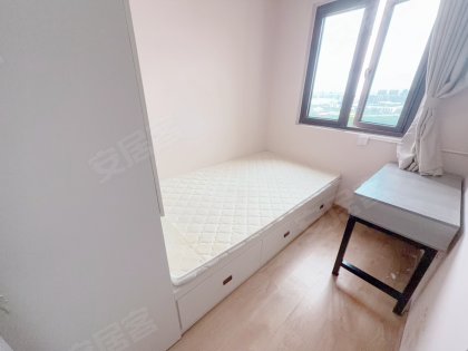押一付一拎包入住无中介费