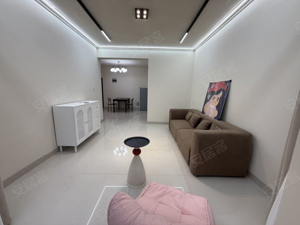 正规小区住宅_两室精装整租_科大_复兴集地铁口_高新多套整租