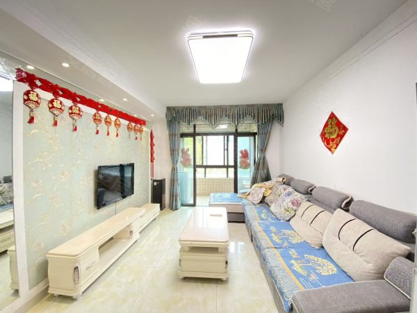 联投V中心对面_东方蓝海精装自住三室采光好干净温馨拎包入住