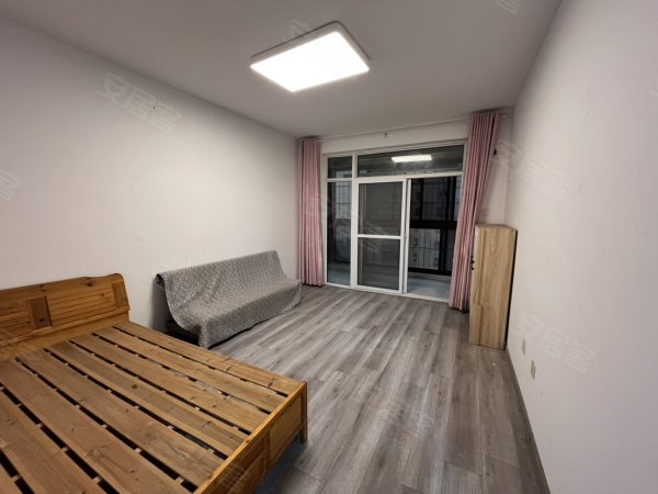 新店北区俩房出租，价格便宜