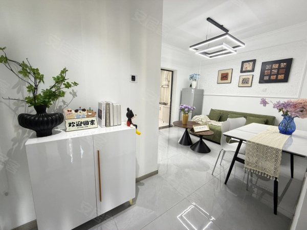 月付邓店精装两室_四季花海_蜀山产业园_电商产业园_顺丰丰泰