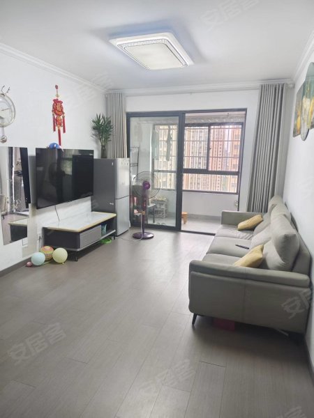 沪上人家_精装三室一厅家具家电齐全_拎包入住