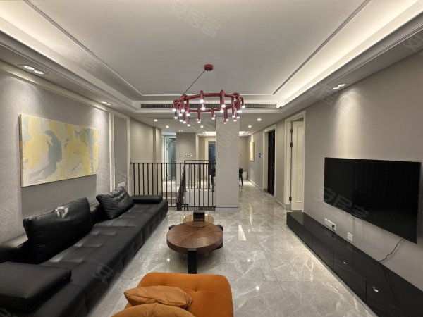 绿城兰园_洋房底复上下三层_全屋定制家具_真图实拍_可月付