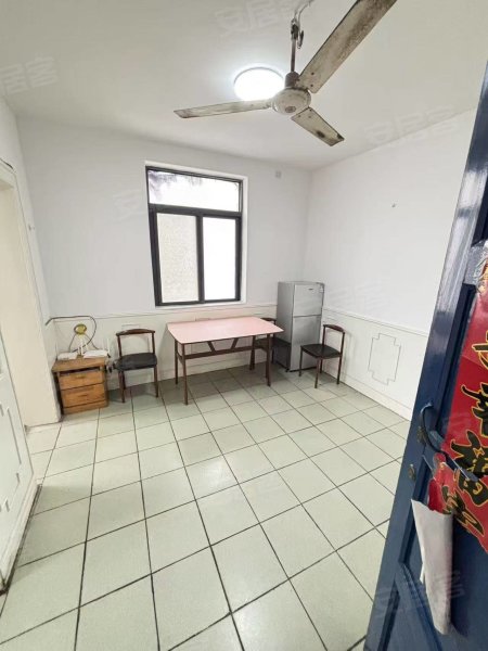 三楼_中间楼层，岳西新村_采光好_2室2厅1卫_拎包入住