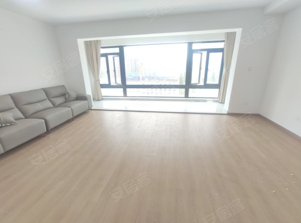 实拍都会风华3室2厅2卫_全屋中央空调近十七中万象汇