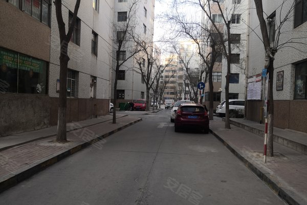兰州金港城人口_兰州金港城执法中队(3)