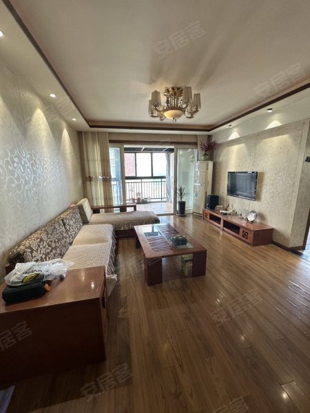 金色池塘3F区，湖景房，近金湖小学，省立医院西区，植物园。