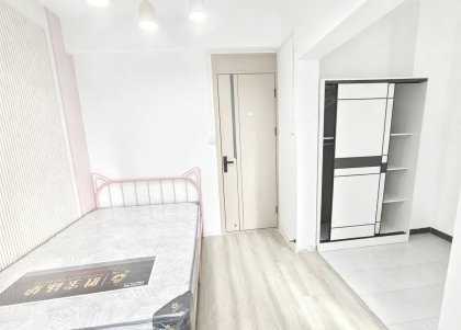 独卫单间华地学府名都__押1付1_双地铁口__繁华地段