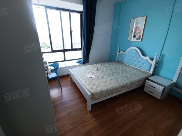 下楼地铁口，自家房子，可月付，五号线骆岗公园贡街汽车城都近