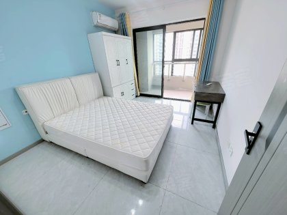 我是房栋海棠苑超大阳台江淮蔚来_大众临湖社区海尔清风苑好停车
