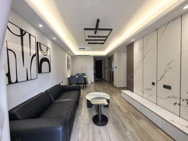 万象汇旁_兴港和昌云庭_带地暖三室配齐_拎包入住