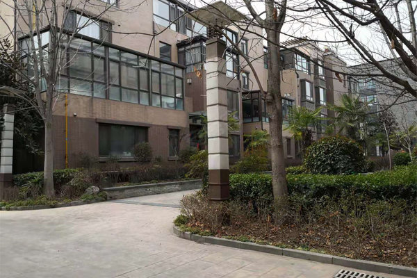 瑞麟君府老总_临潼瑞麟君府实景