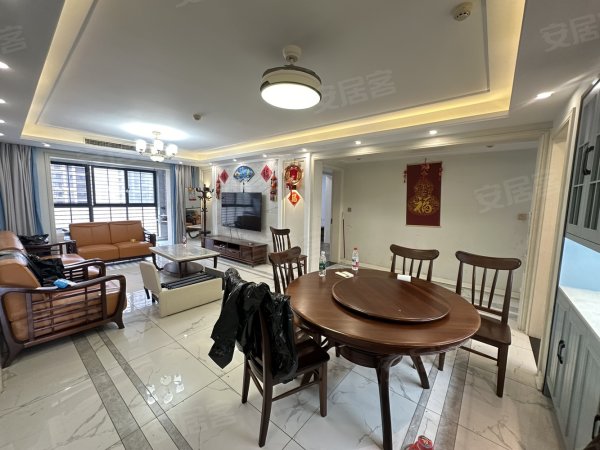 实拍真实_华润凯旋门精装三房两卫拎包住_新地中心_栢悦公馆