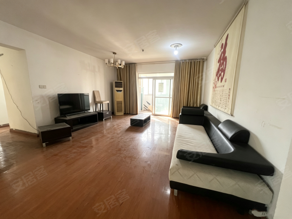 徽州大道卫岗罍街_银杏苑超大三室家电齐全拎包入住随时看房