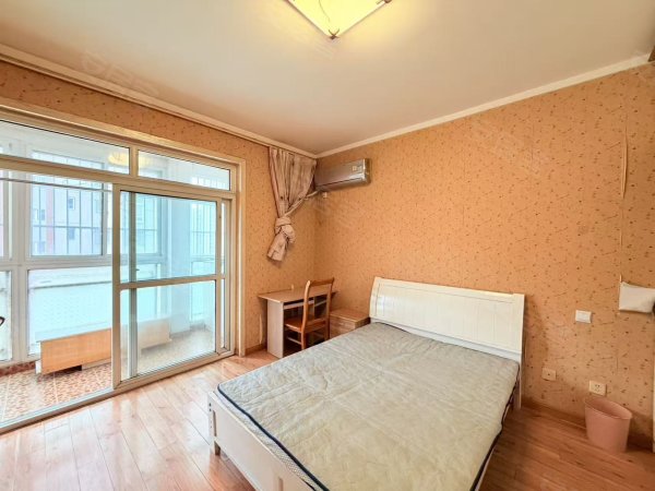 房东直租！中环东方名景_阳光充足_3室1厅1卫_精装修