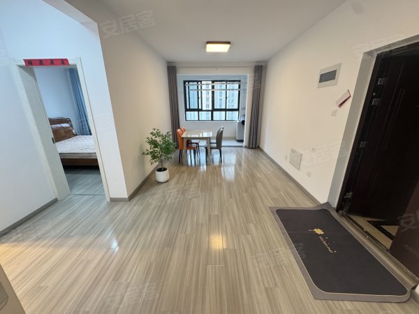 新店雅苑_两室一厅_房间干净整洁_家具家电齐全168中学旁