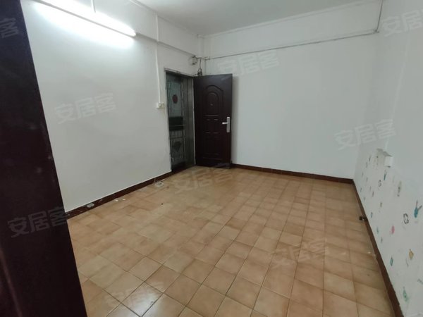 【多图】天河南一路小区,体育中心租房,体育西天河南一路小区 3室1厅1