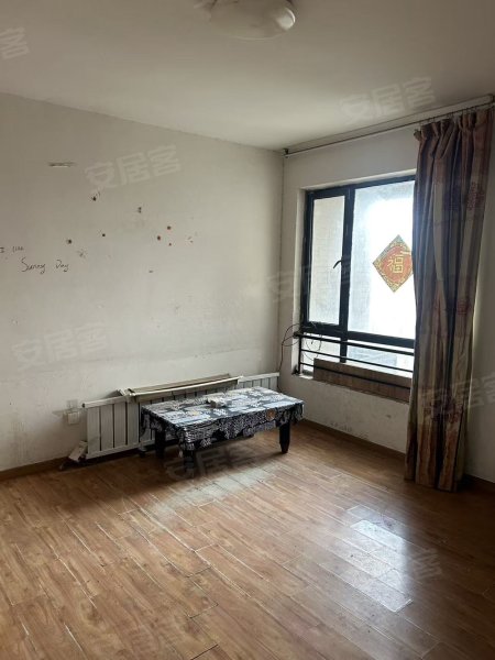 碧水源边户三室两厅，家电齐全，拎包入住