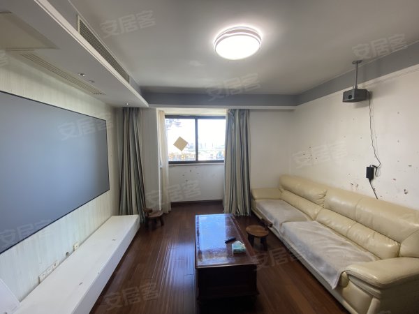 急租_上海城市_3室_家具家电齐全_拎包入住_随时看房