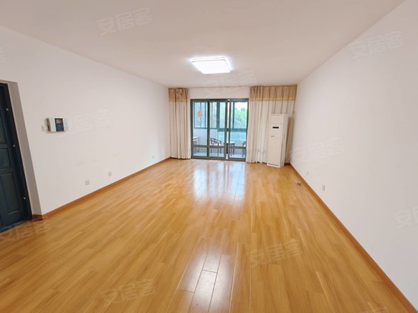 财富广场_置地栢景湾_精装4室两卫_电梯房_家具家电齐全
