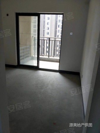 回迁房低于市场价3000每平方70年产权不限购