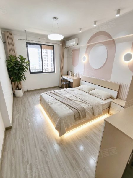 自己房出租_有独立的卫生间_住的人少_民用水电_押一付一