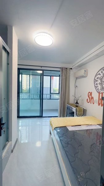 地铁口200米北岗花园公寓式阳台独卫出租，免钟界，押一付一