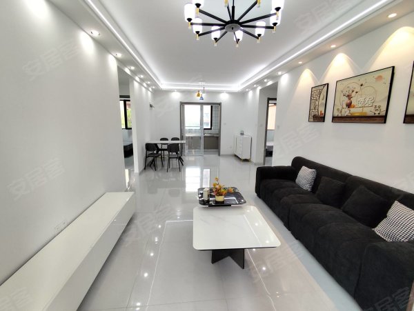 磨店智能锁豪华装修三室席梦思床近黉街职教大学城托基广场民水电