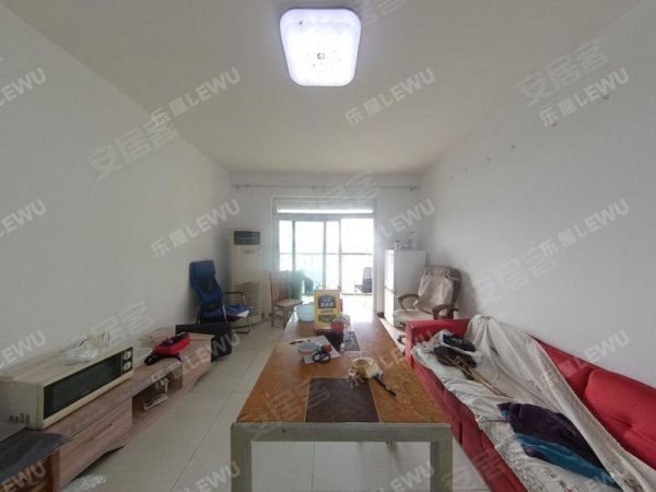 金宏豪庭_急租三室_近地铁_学校隔壁_家具家电齐全_看房方便