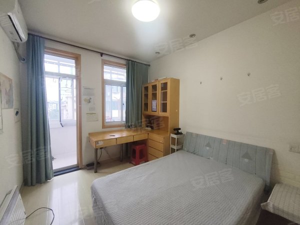 芜湖路48中对面_粮食局大院_二室一厅适合陪读住家_停车方便