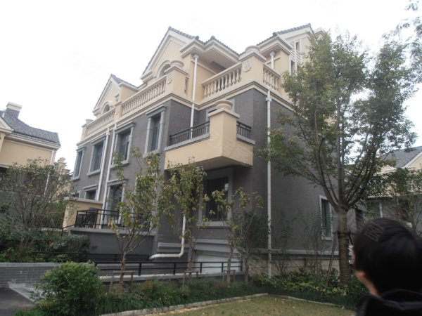 莫斯科人均绿地面积_人均集中绿地面积