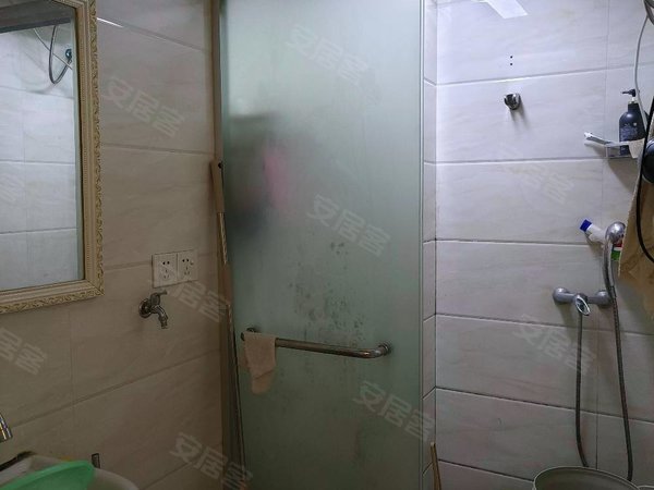 【多图】泽胜世贵双星,涪陵高笋塘租房,泽胜中央广场精装修房屋出租