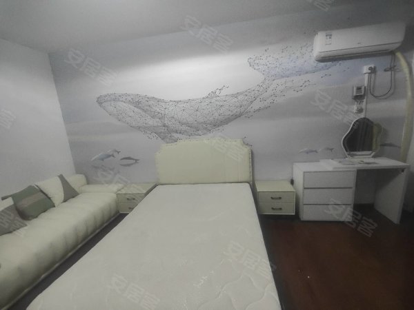 静安医院隔壁，瑶海湿地公园附近，龙岗路上，女生合租家具家电齐