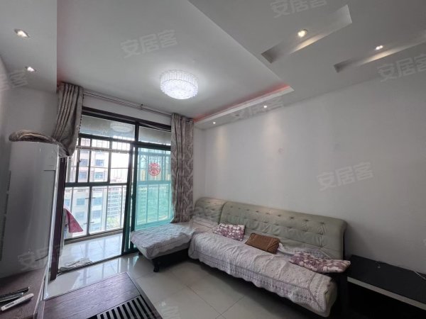 近窦桥湾地铁口_精装两室_全屋瓷砖_全屋干净_阳光充足