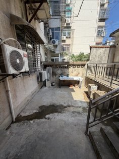 海棠地铁口_窦小桥_精装2室_1楼带院子_图片实拍看房方便