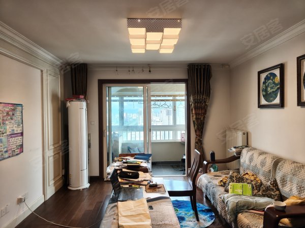 万科森林公园嘉庭_3室2厅2卫__电梯房_精装修130平米