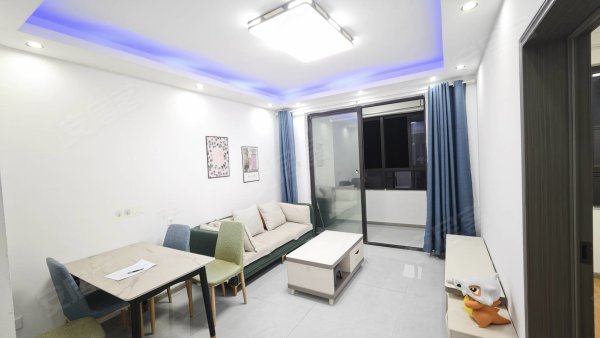 温馨装饰民用水电包物业可短租随时看房拎包入住