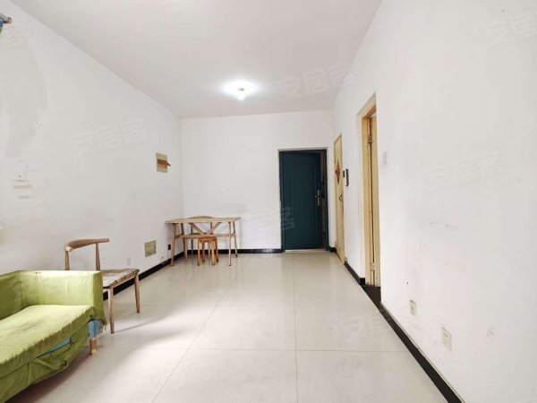 滨湖和园_精装两房急租_家具家电齐全，拎包入住