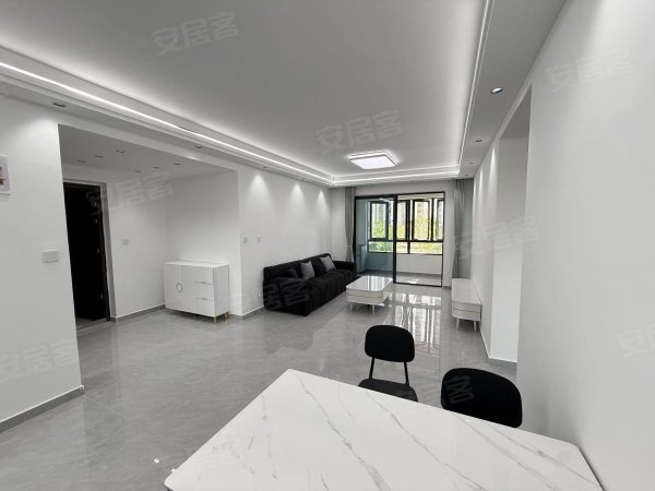 新站职教城_磨店家园_三室两厅一卫_精装拎包入住_近地铁