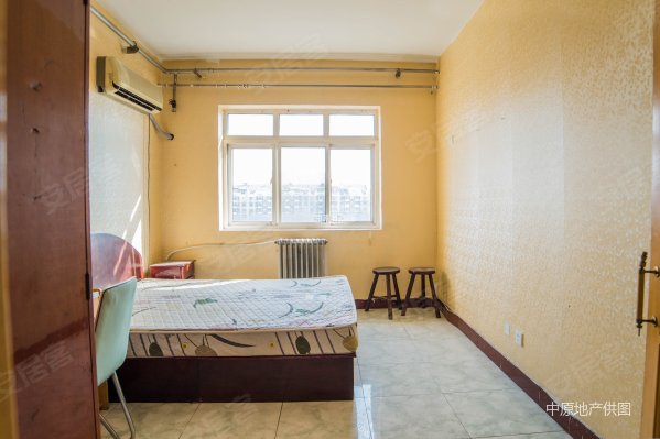 正源公寓 新出两室 诚意出售 满五年 税费少 看