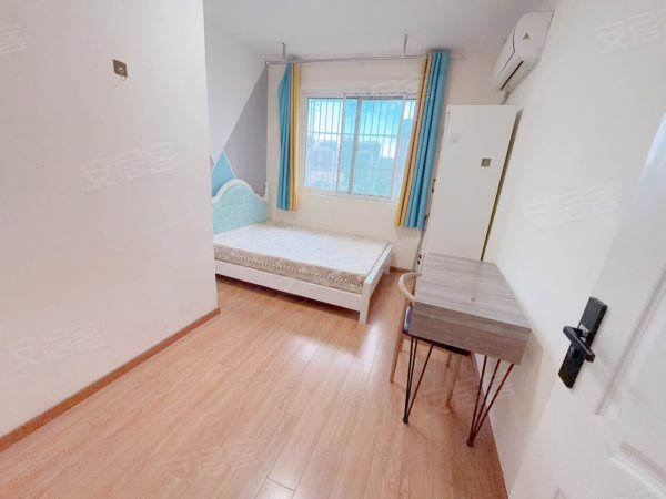 押一付一拎包入住无中介费