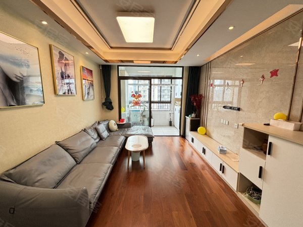 自住装修_全屋定制衣柜_文一豪门金地_3室2厅1卫