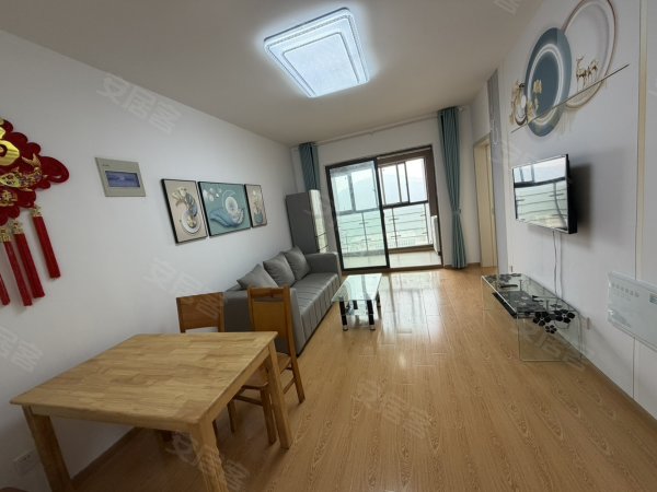 西城山水居，两室拎包入住，家电家具齐全，直观大蜀山