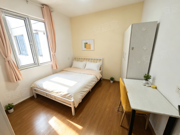 可月付景治园，宝利丰，平安国际，漫乐城，卫岗地铁口，灵活租期