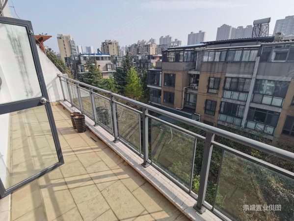 急降50万建筑路梁溪河畔新梁溪人家上叠别墅送前后露台有车位