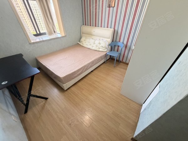 全女生合租带厨房_金成港湾临方庙地铁_新海公园_瑶海万达