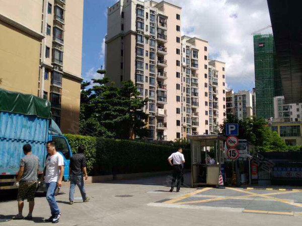 【多图】旭景佳园(一期,坂田租房,5号线坂田地铁站旁,商业配套成熟