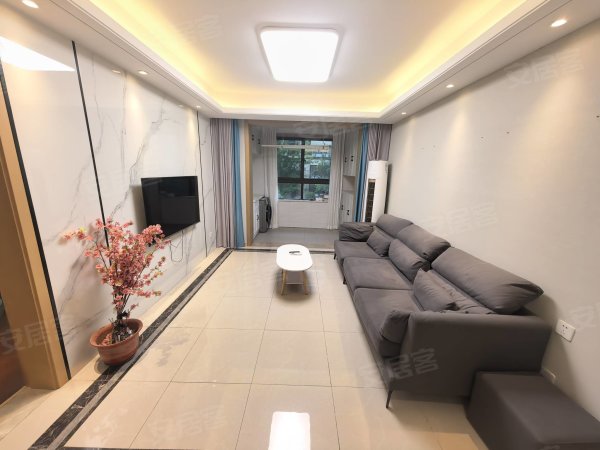 绿都少荃府_洋房_自住装修__3室2厅2卫_家电齐全