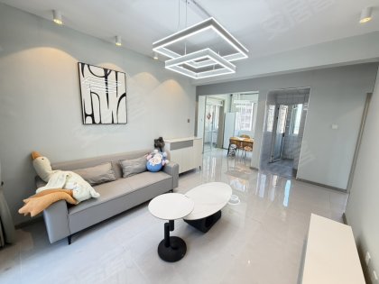 滨湖沁园_三室一厅_领包入住__民用水电__靠近地铁_方圆荟
